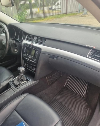 Skoda Superb cena 36500 przebieg: 217977, rok produkcji 2012 z Lublin małe 407